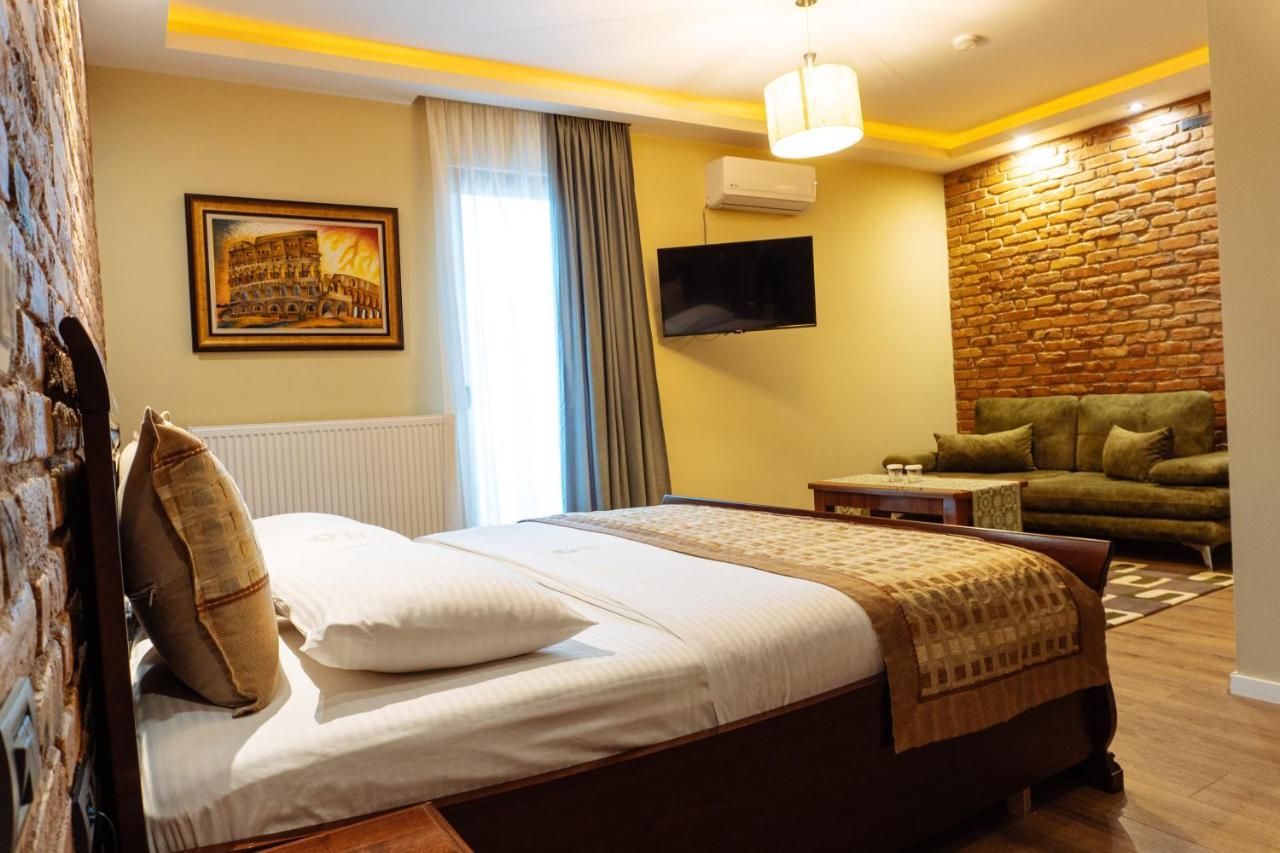 Casta Diva Boutique Hotel Korce Exterior foto